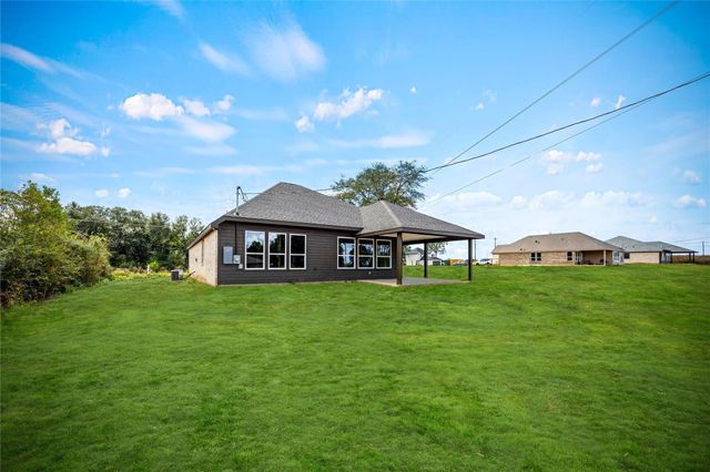 513 Oleander Street, Prairie View, TX 77484