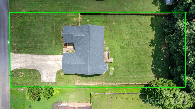 5473 Twelve Oak Lane, Conover, NC 28613