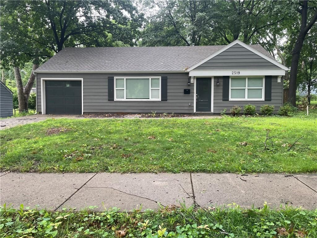 2519 W 79th Street, Prairie Village, KS 66208