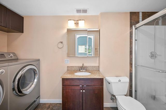 18707 Applegate Rd, Applegate, CA 95703