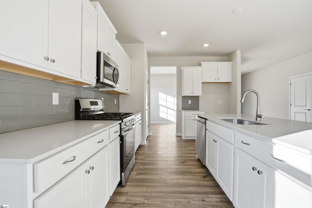380 Timberidge Road, Enoree, SC 29335