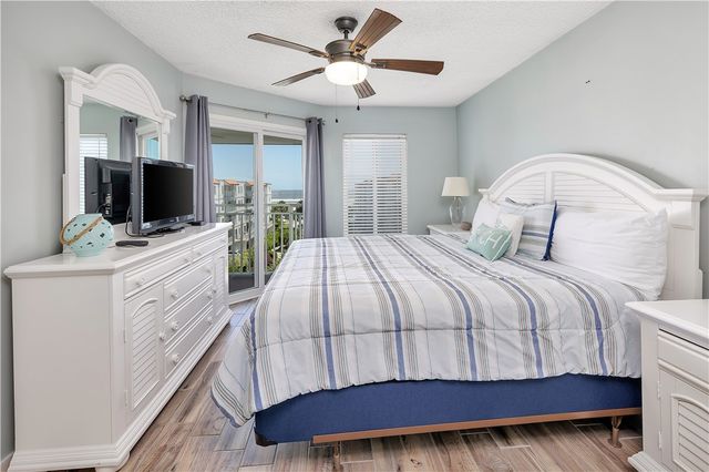 1440 Ocean Blvd 420, St Simons Island, GA 31522