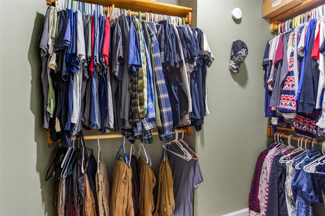 12222 23rd Street, Santa Fe, TX 77510