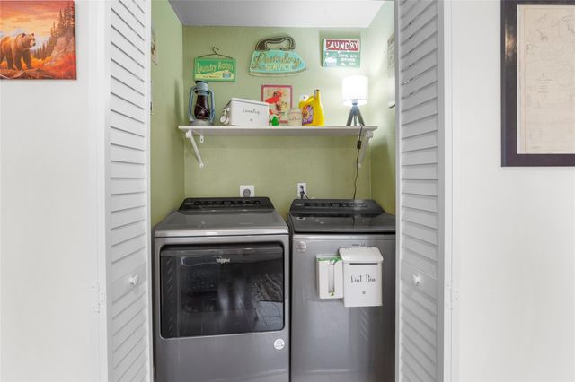 12222 23rd Street, Santa Fe, TX 77510