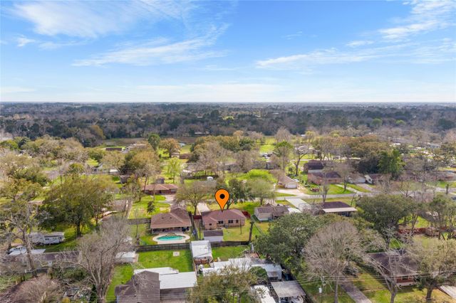 12222 23rd Street, Santa Fe, TX 77510