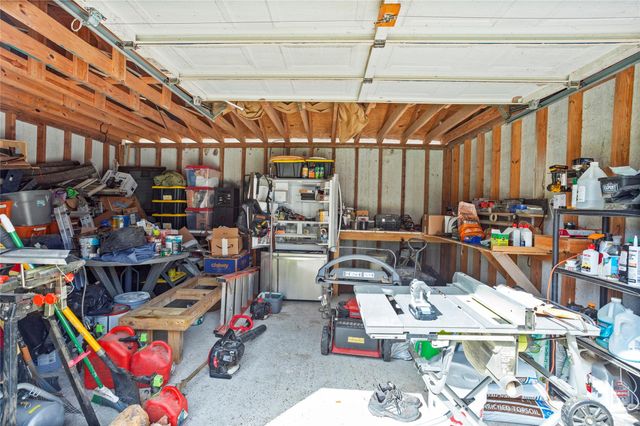 12222 23rd Street, Santa Fe, TX 77510