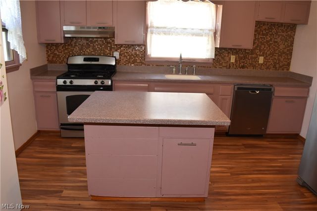 25 W 48th Street, Shadyside, OH 43947
