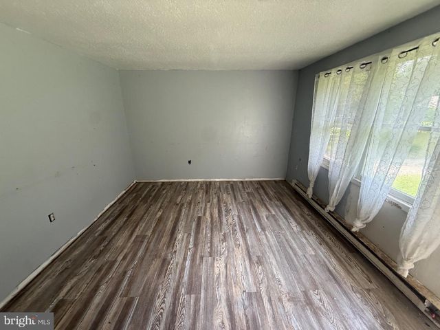 3012 GEORGE AVE, Millville, NJ 08332