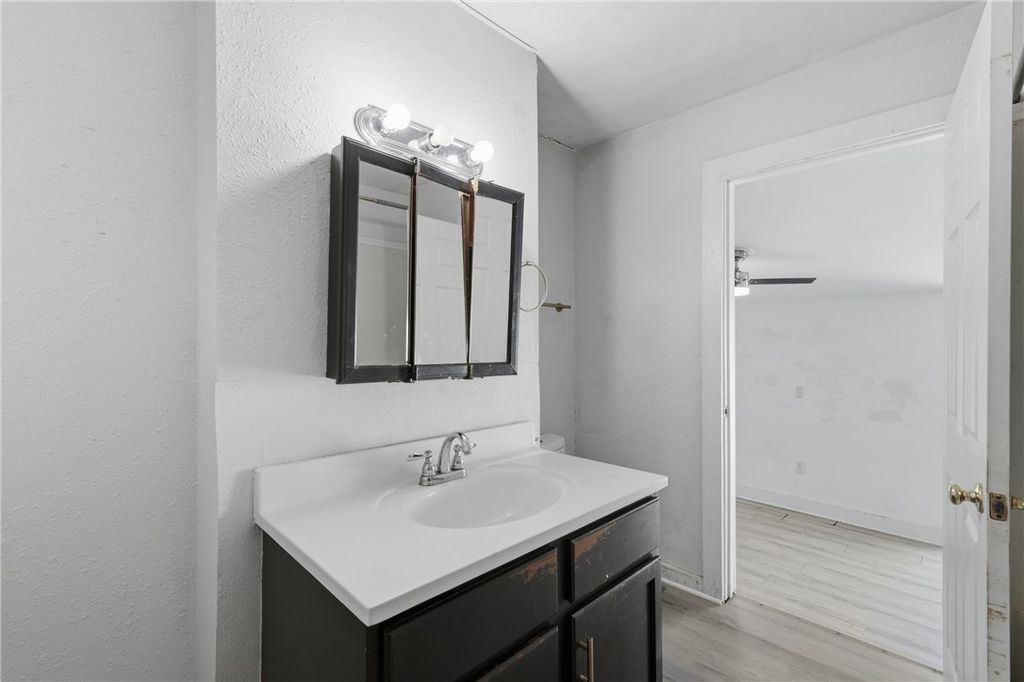 1401 East 29th Street, Bryan, TX 77802 — photo 5