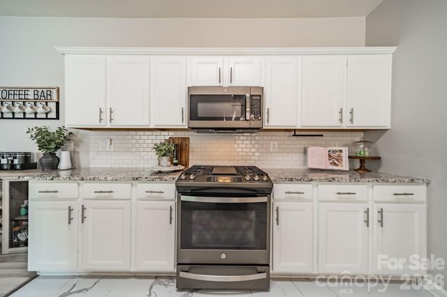 12922 Rothe House Road, Charlotte, NC 28273