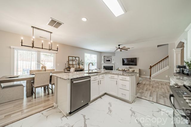 12922 Rothe House Road, Charlotte, NC 28273
