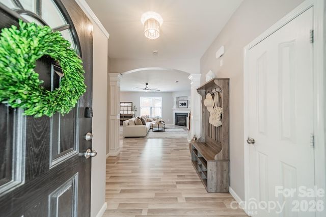 12922 Rothe House Road, Charlotte, NC 28273