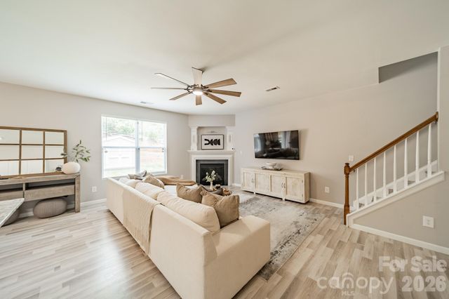 12922 Rothe House Road, Charlotte, NC 28273