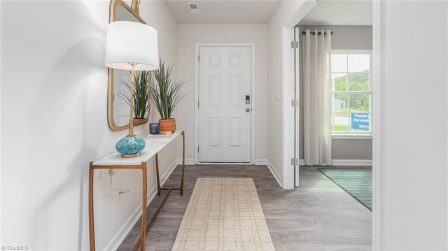 1580 Aberdeen Drive, Mebane, NC 27302