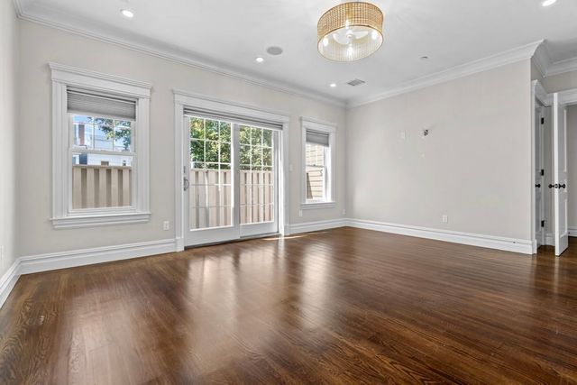 161 Tudor Street 4A, Boston, MA 02127