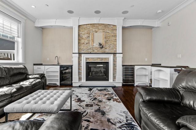 161 Tudor Street 4A, Boston, MA 02127