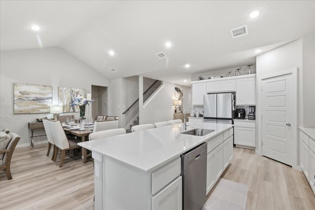 5601 Annie Creek Road, Fort Worth, TX 76126