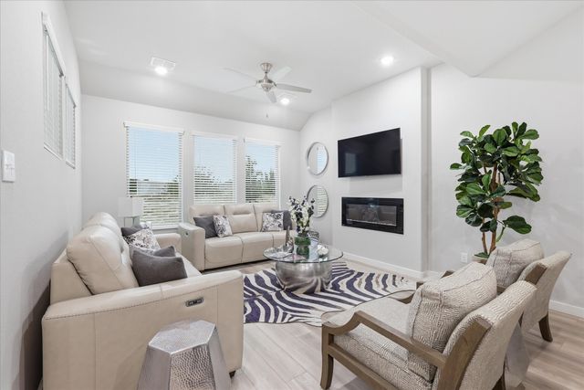 5601 Annie Creek Road, Fort Worth, TX 76126