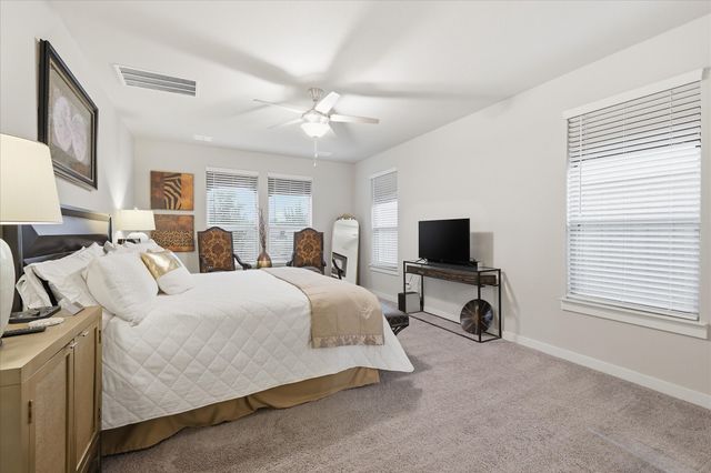 5601 Annie Creek Road, Fort Worth, TX 76126