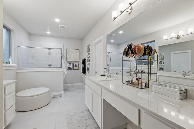 5601 Annie Creek Road, Fort Worth, TX 76126