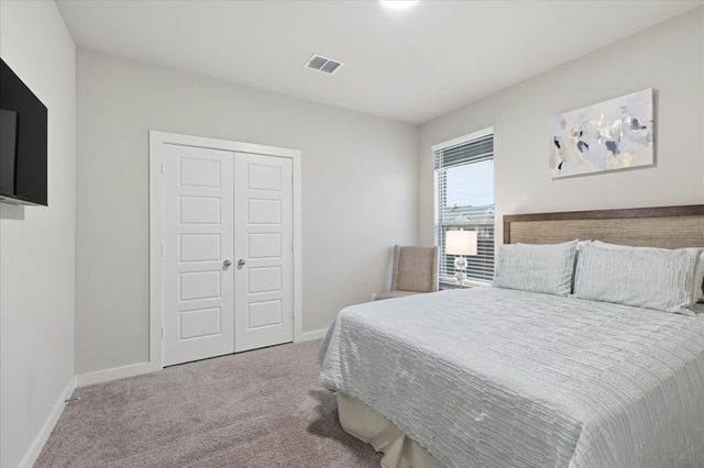 5601 Annie Creek Road, Fort Worth, TX 76126
