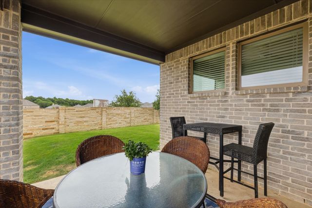 5601 Annie Creek Road, Fort Worth, TX 76126