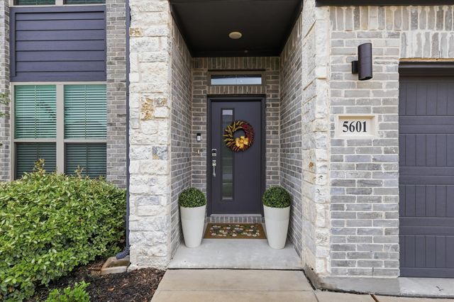 5601 Annie Creek Road, Fort Worth, TX 76126