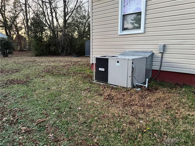 1231 Exchange RD, Suffolk, VA 23434