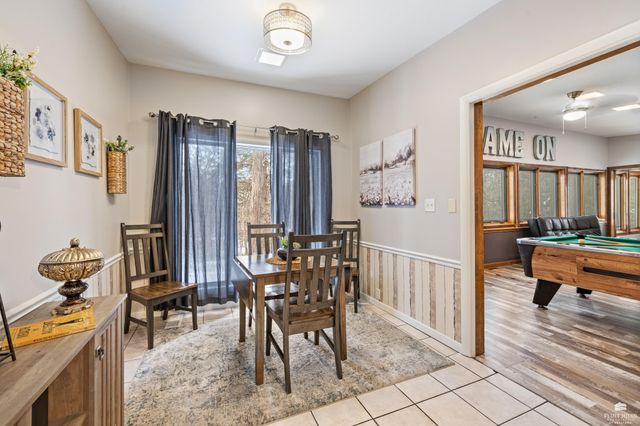 1001 Sycamore Lane, Manhattan, KS 66502