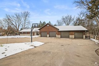 1001 Sycamore Lane, Manhattan, KS 66502