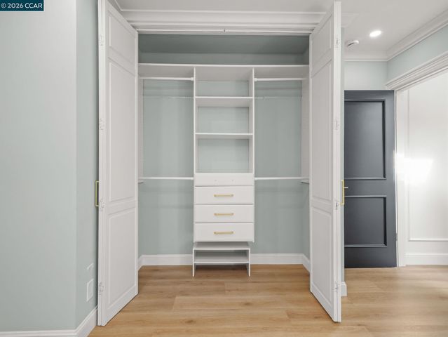 1622 San Luis Rd, Walnut Creek, CA 94597