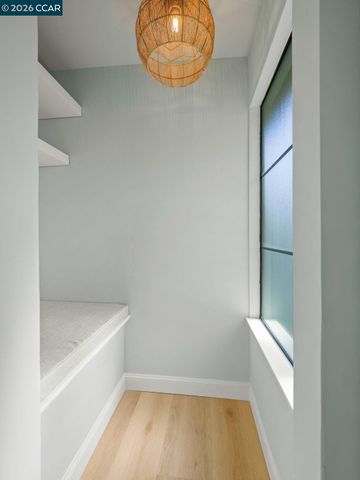 1622 San Luis Rd, Walnut Creek, CA 94597