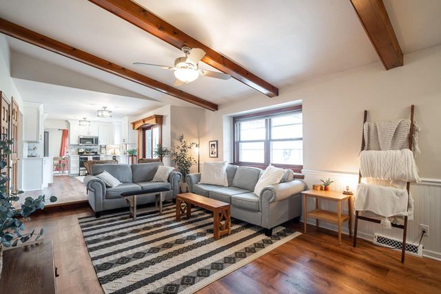 N101W15877 Santa Fe DRIVE, Germantown, WI 53022