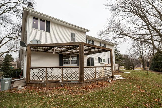 N101W15877 Santa Fe DRIVE, Germantown, WI 53022