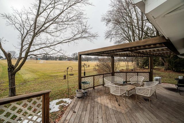 N101W15877 Santa Fe DRIVE, Germantown, WI 53022