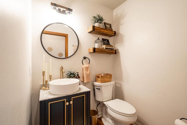 N101W15877 Santa Fe DRIVE, Germantown, WI 53022