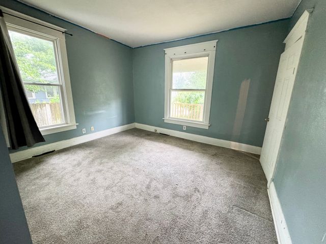 1549 W 14th Street, Davenport, IA 52804