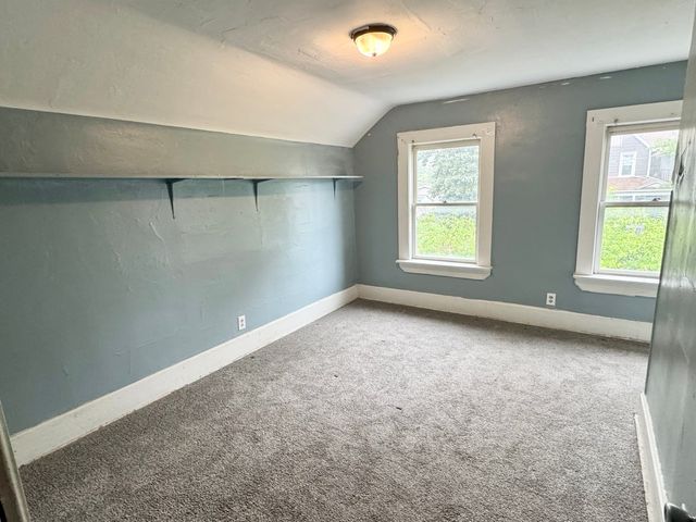 1549 W 14th Street, Davenport, IA 52804