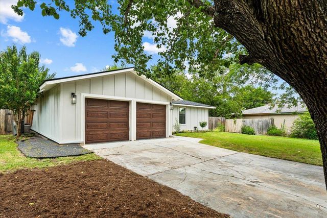 2802 Leeds CV, Austin, TX 78745