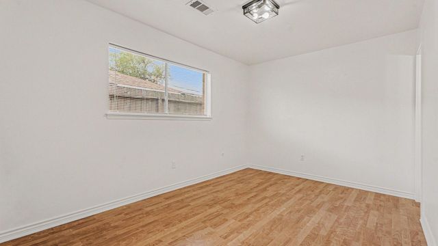 4523 Hemlock Drive, Baytown, TX 77521