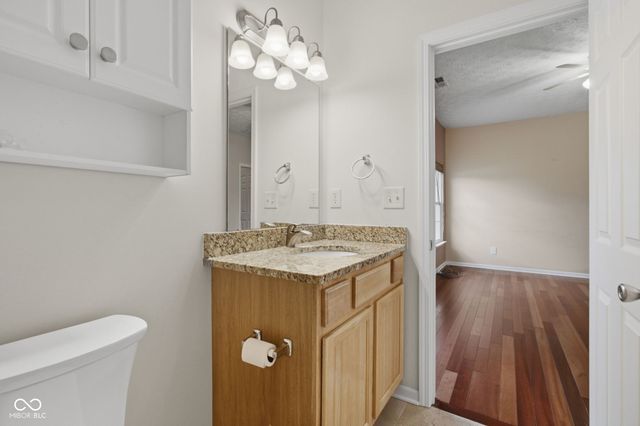 11842 E Dumfrees Court, Indianapolis, IN 46229