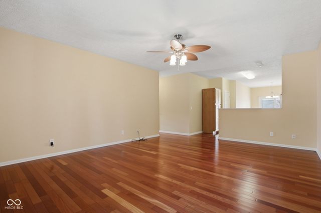 11842 E Dumfrees Court, Indianapolis, IN 46229