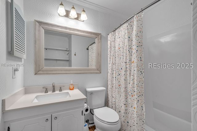 40 Folly Field Rd Apt B137, Hilton Head Island, SC 29928