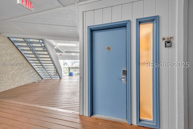 40 Folly Field Rd Apt B137, Hilton Head Island, SC 29928