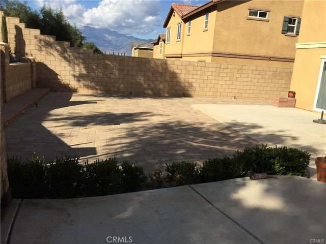 12022 Loyola Court, Fontana, CA 92337