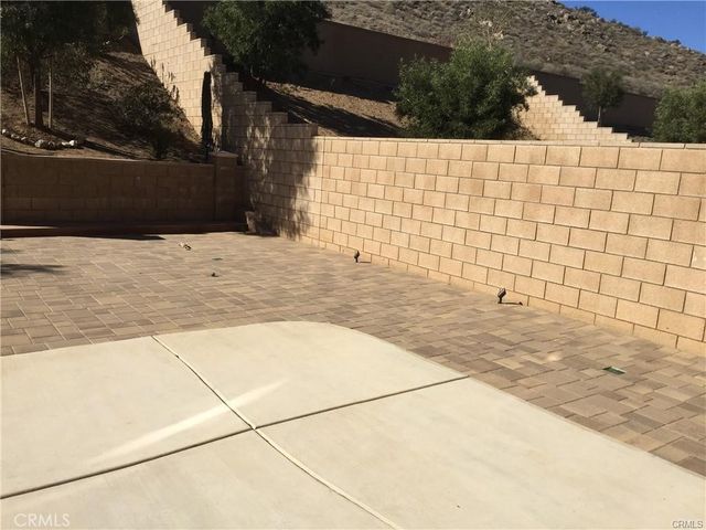 12022 Loyola Court, Fontana, CA 92337