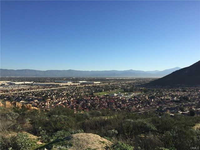 12022 Loyola Court, Fontana, CA 92337