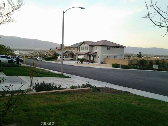 12022 Loyola Court, Fontana, CA 92337
