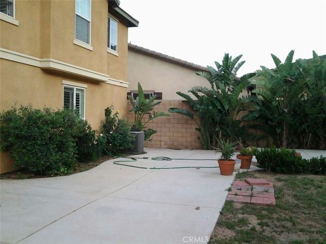 12022 Loyola Court, Fontana, CA 92337