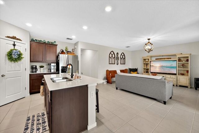 5461 KEATON SPRINGS DRIVE, Lakeland, FL 33811